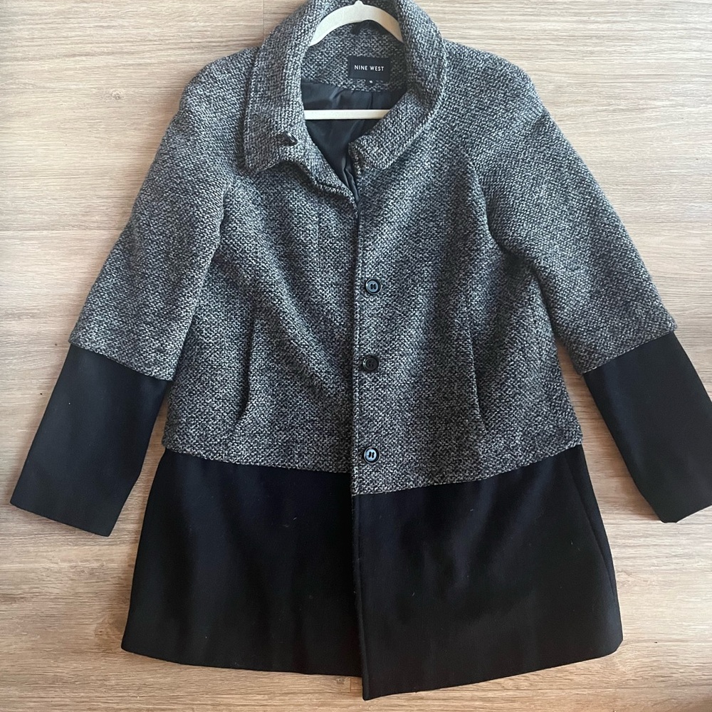 Anne Klein Women's Black and Gray Coat